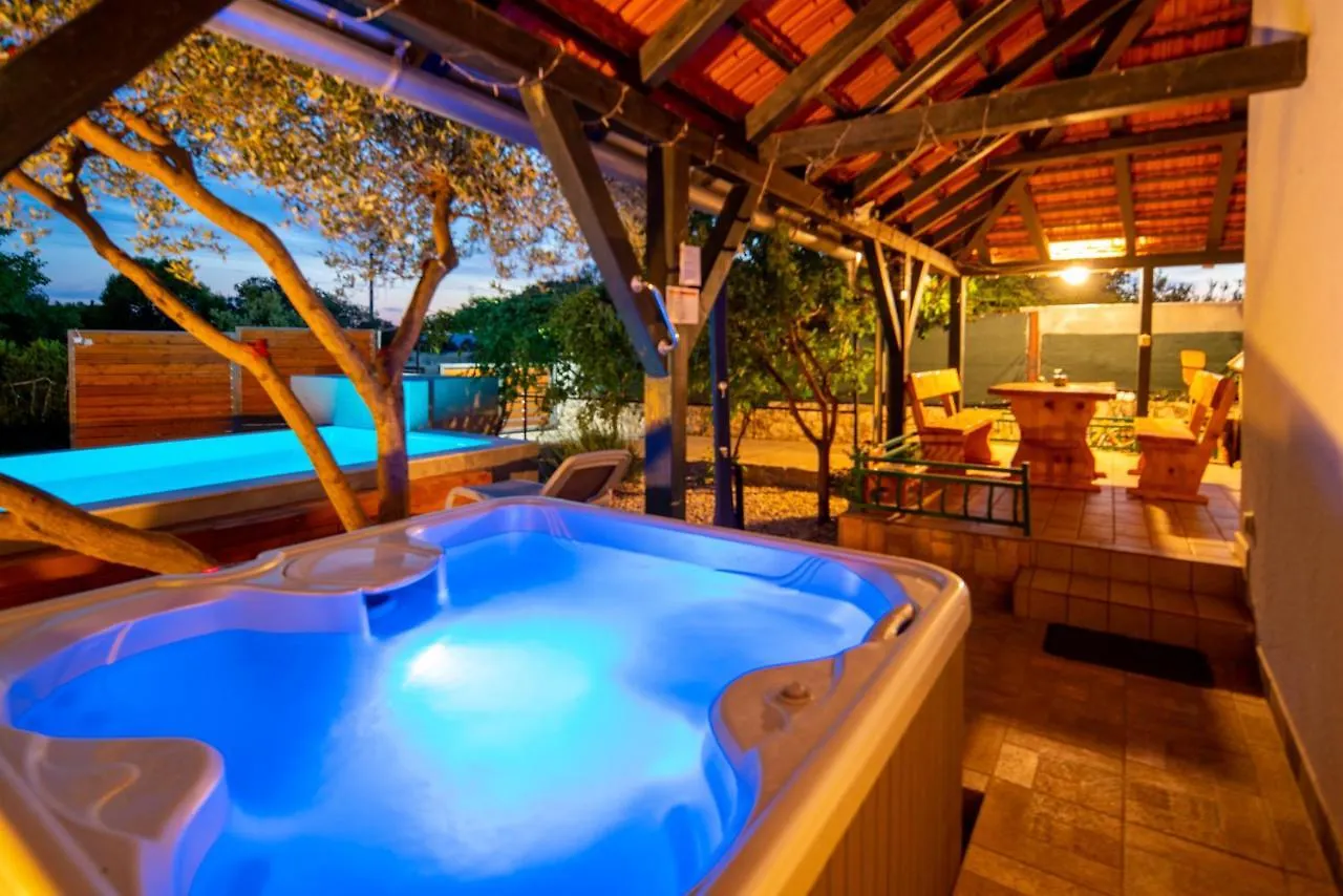 Holiday House Cvita Biograd Na Moru