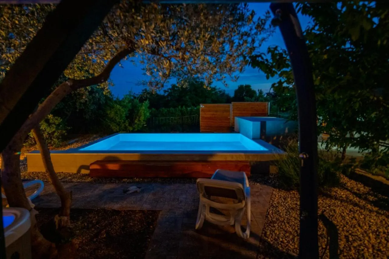 Hébergement de vacances Holiday House Cvita Biograd Na Moru